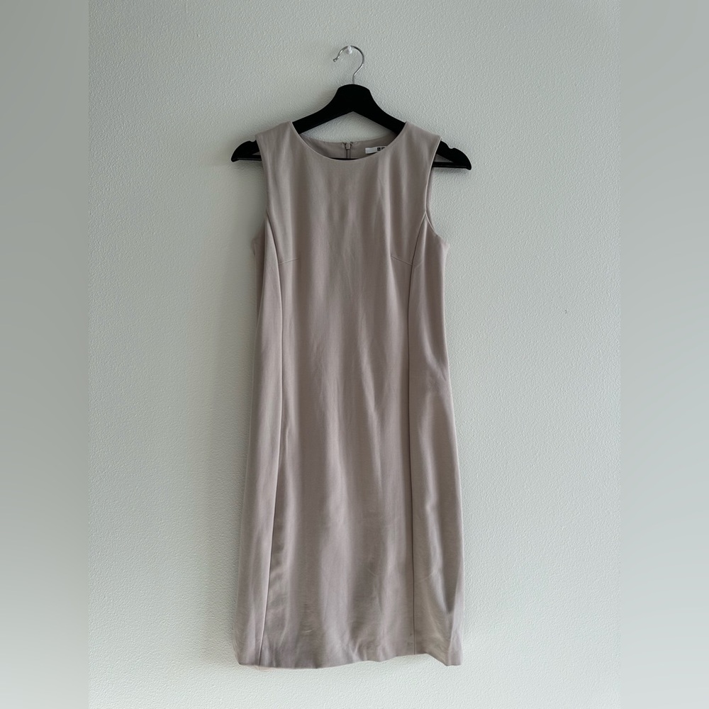 Uniqlo - Ponte Sleeveless Dress in Natural/Cream XS